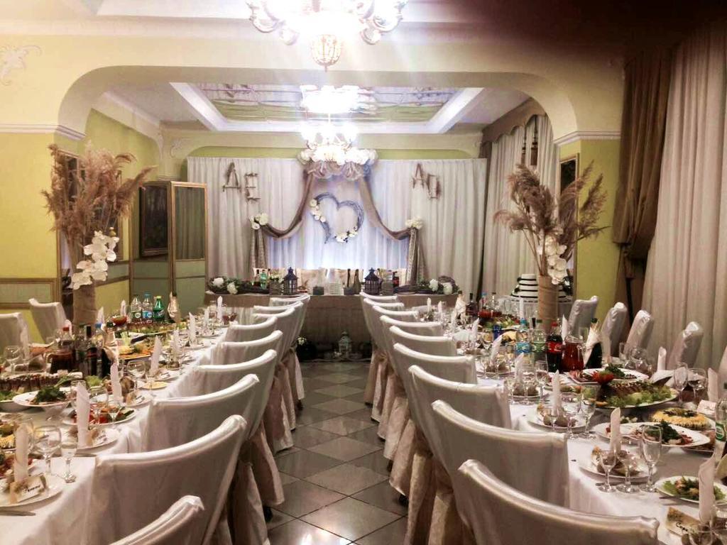 Alexandrovskiy Hotel Mikolajiv Kültér fotó