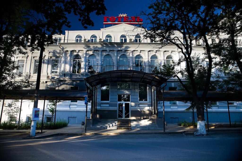 Alexandrovskiy Hotel Mikolajiv Kültér fotó